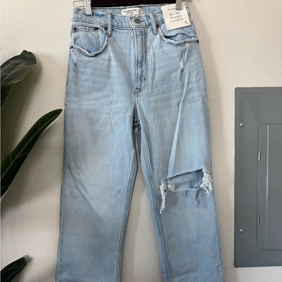 Abercrombie & Fitch Denim - NEW Abercrombie & Fitch Jeans with tags